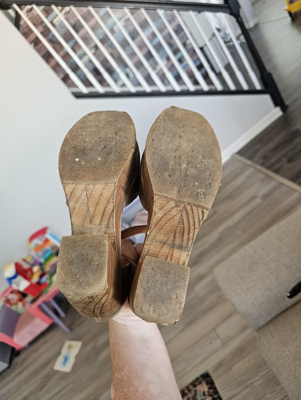 Bedstu Turner Platform Heels Size 7 - Picture 7 of 10